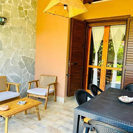 Casa La Thumbergia Holiday home Costa Rei